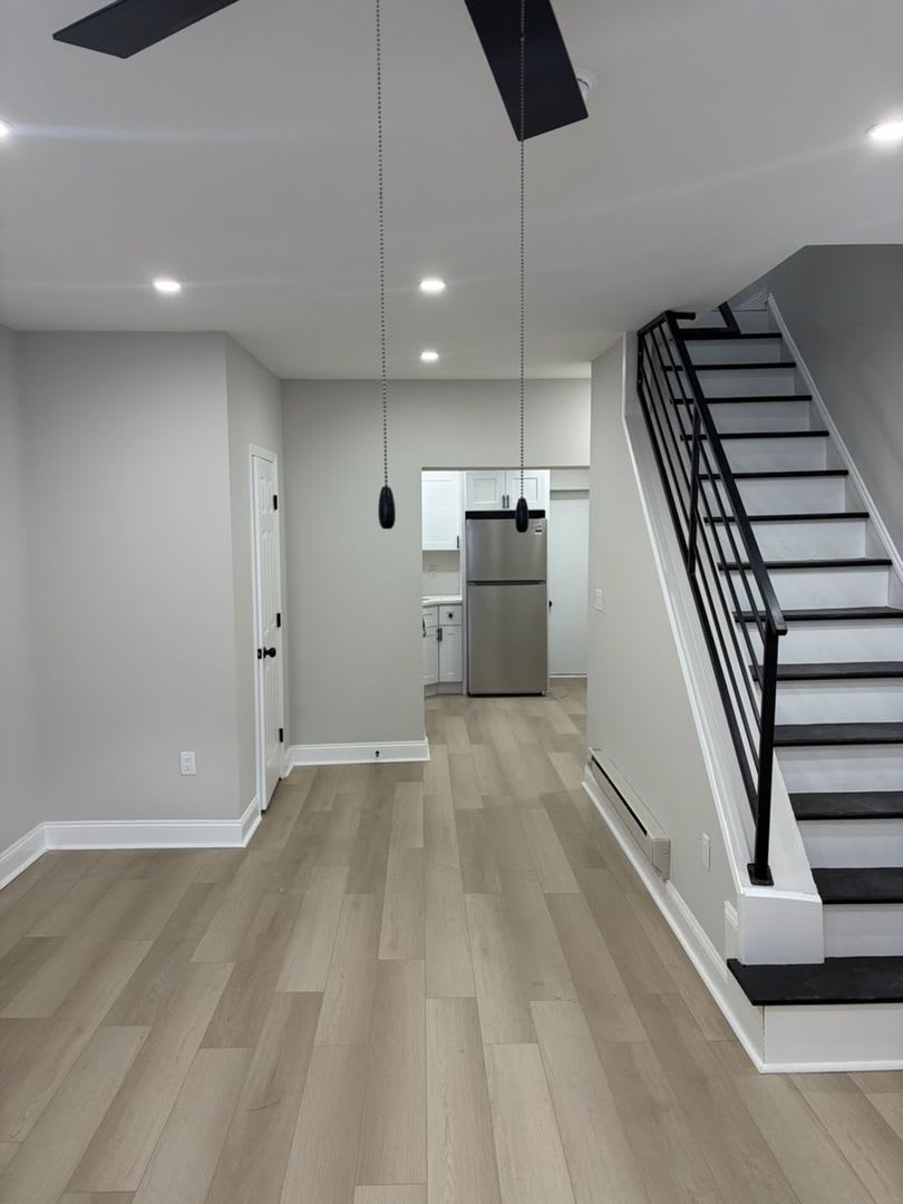 Beautiful Newly renovated 2 bedroom home now available for rent in Point Breeze!!! – photo 2