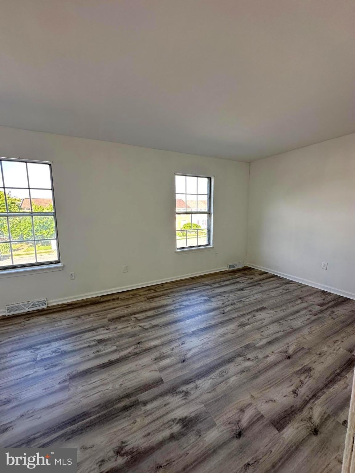 318 STONEBROOK Place – photo 4