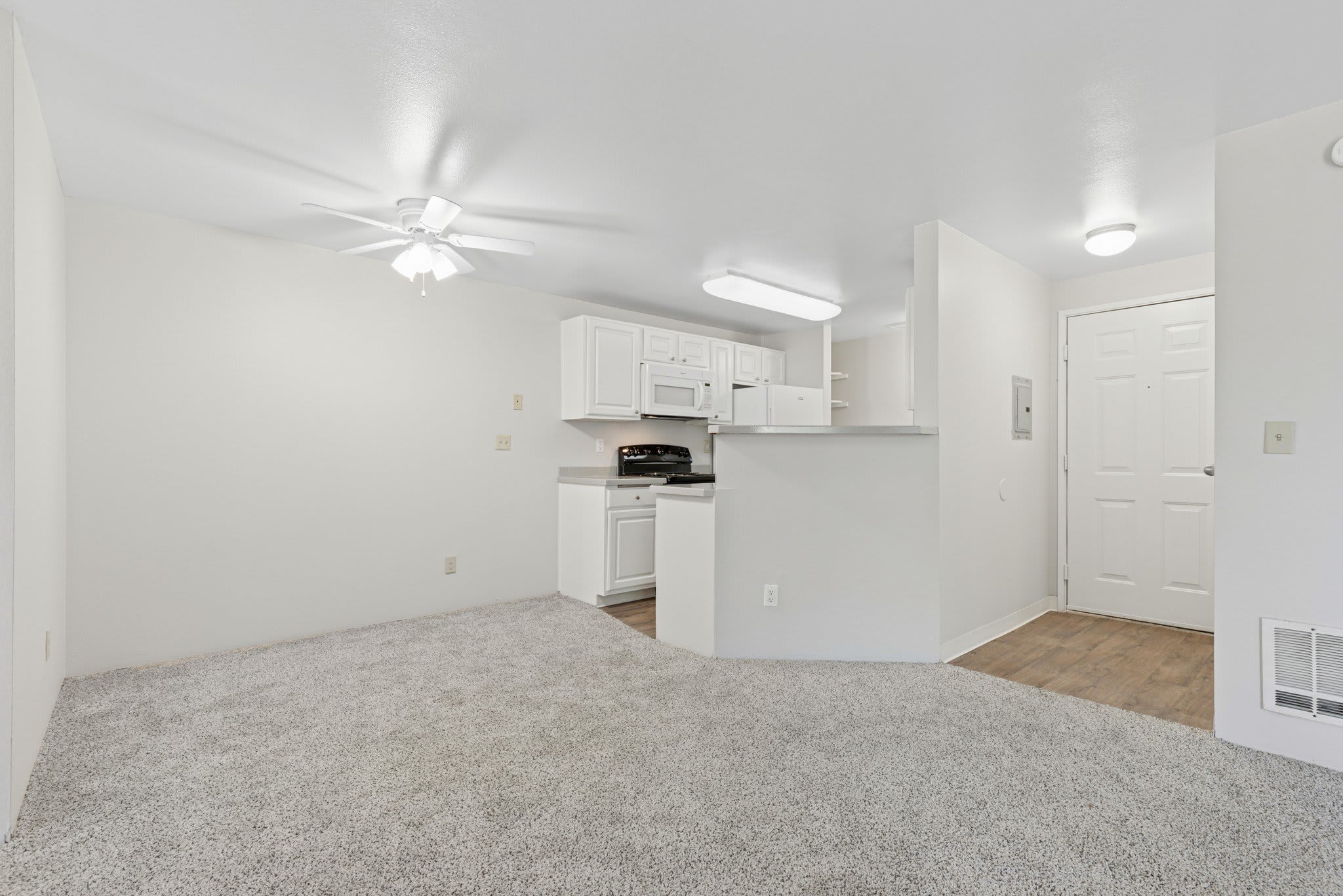Cascadia Pointe – photo 1