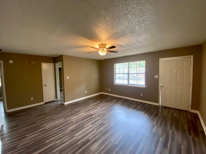 11824 East Gateway Drive Southeast – photo 5