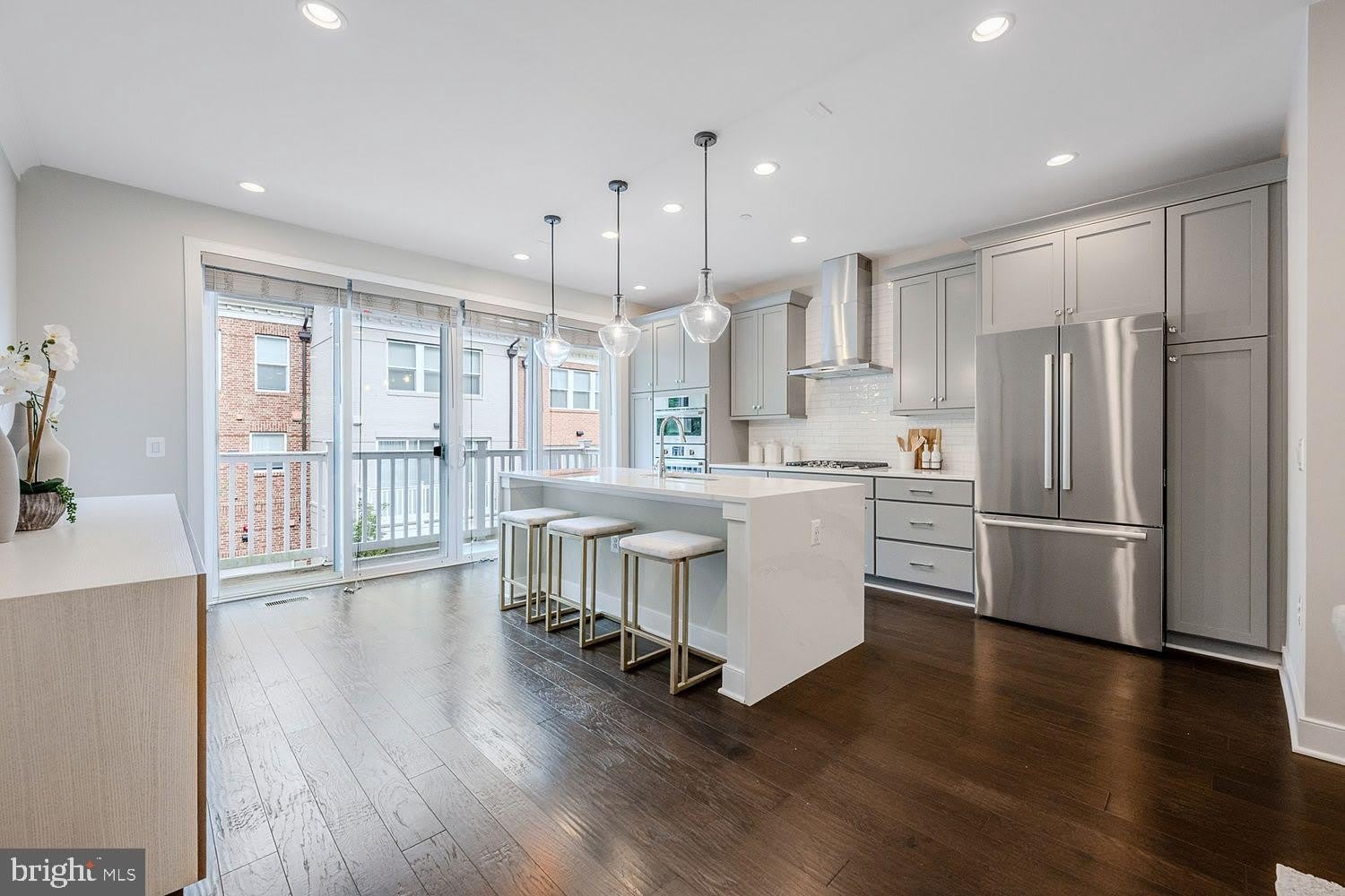 10326 GROSVENOR Place – photo 5