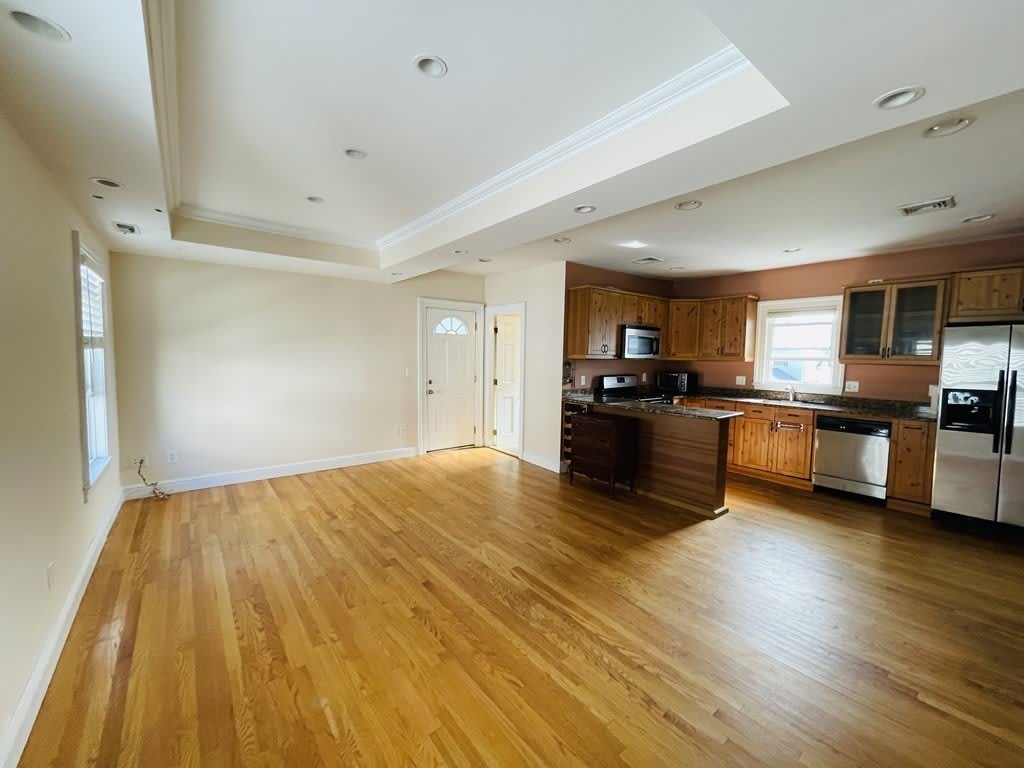 18 Richardson St – photo 2
