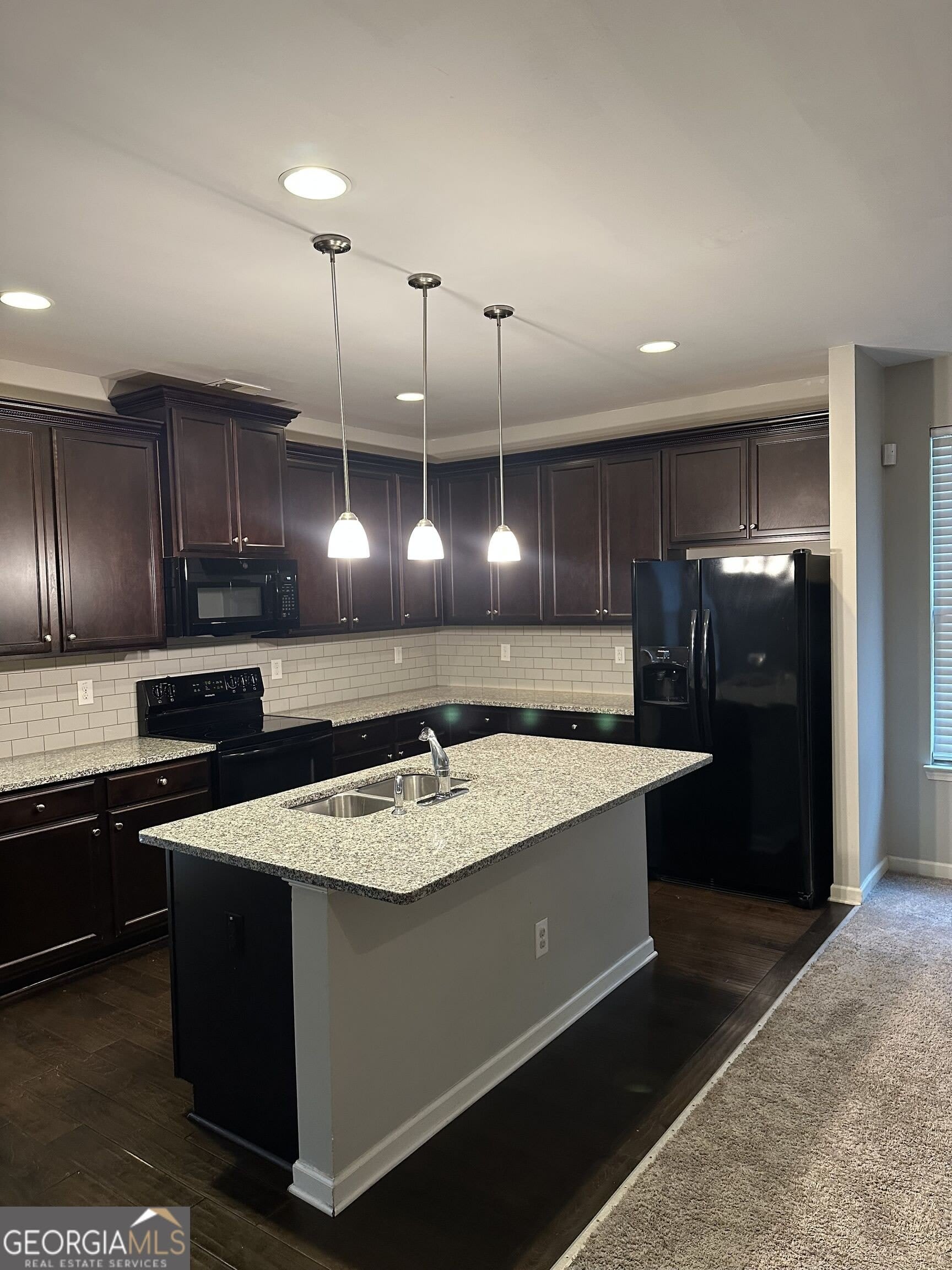 1565 Potomac Court – photo 4