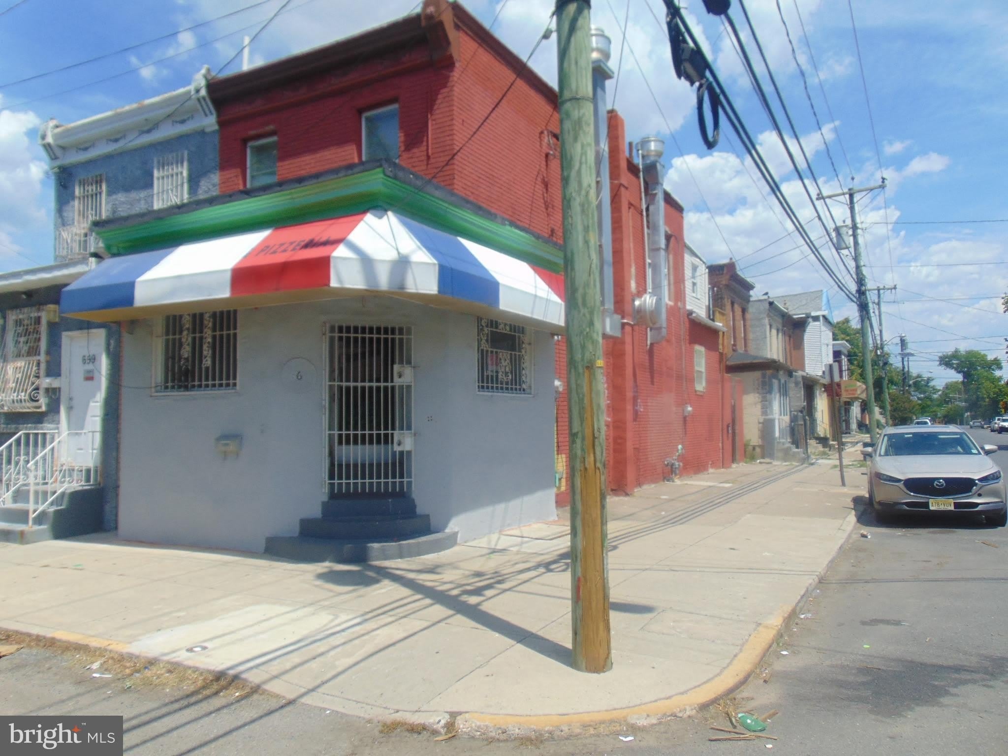 661 Grant Street – photo 3