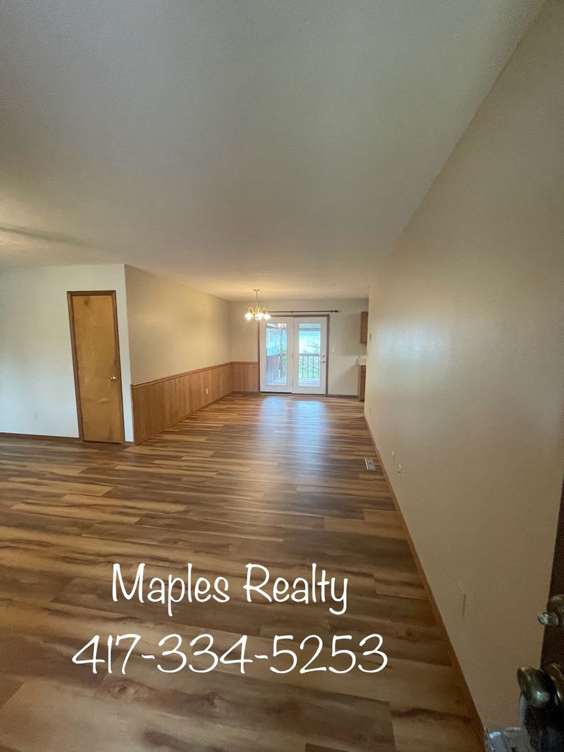New Listing 3 Bedroom 2 Bath Home In Rockaway Beach Mo – photo 3