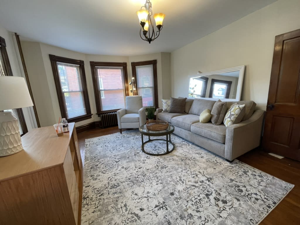 1524 West Fourth Street – photo 3