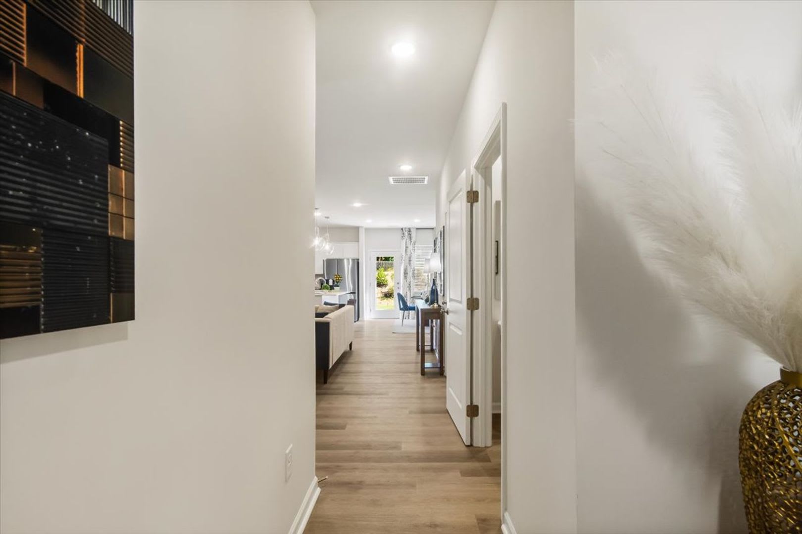 BRAND NEW TOWNHOME IN SPARTANBURG'S TRENTON PLACE – photo 2