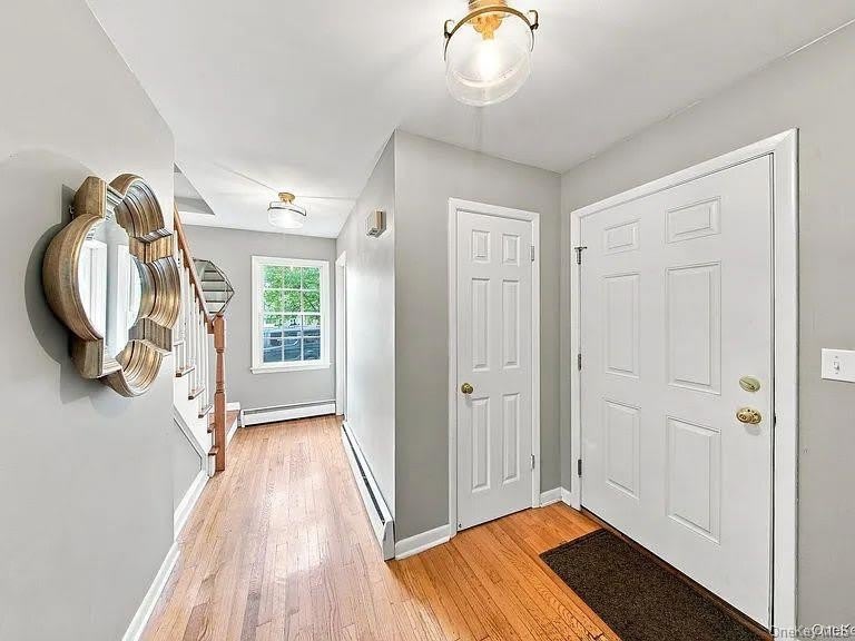 4 Fleetwood Drive – photo 4