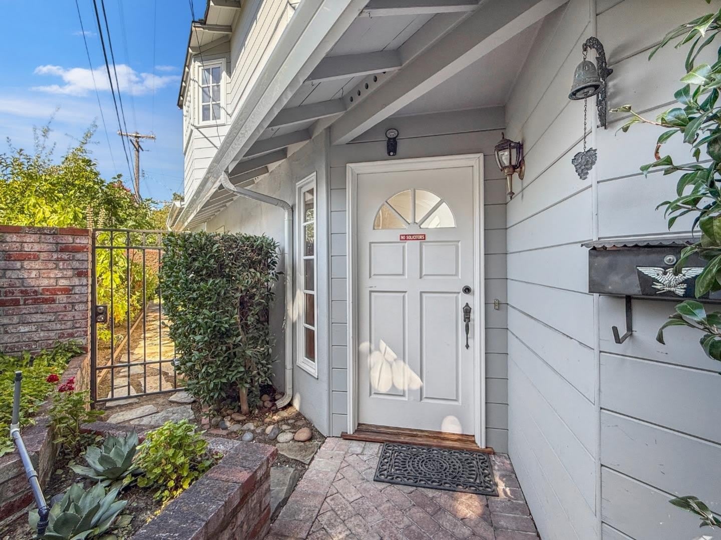 527 Hilbar LN – photo 3