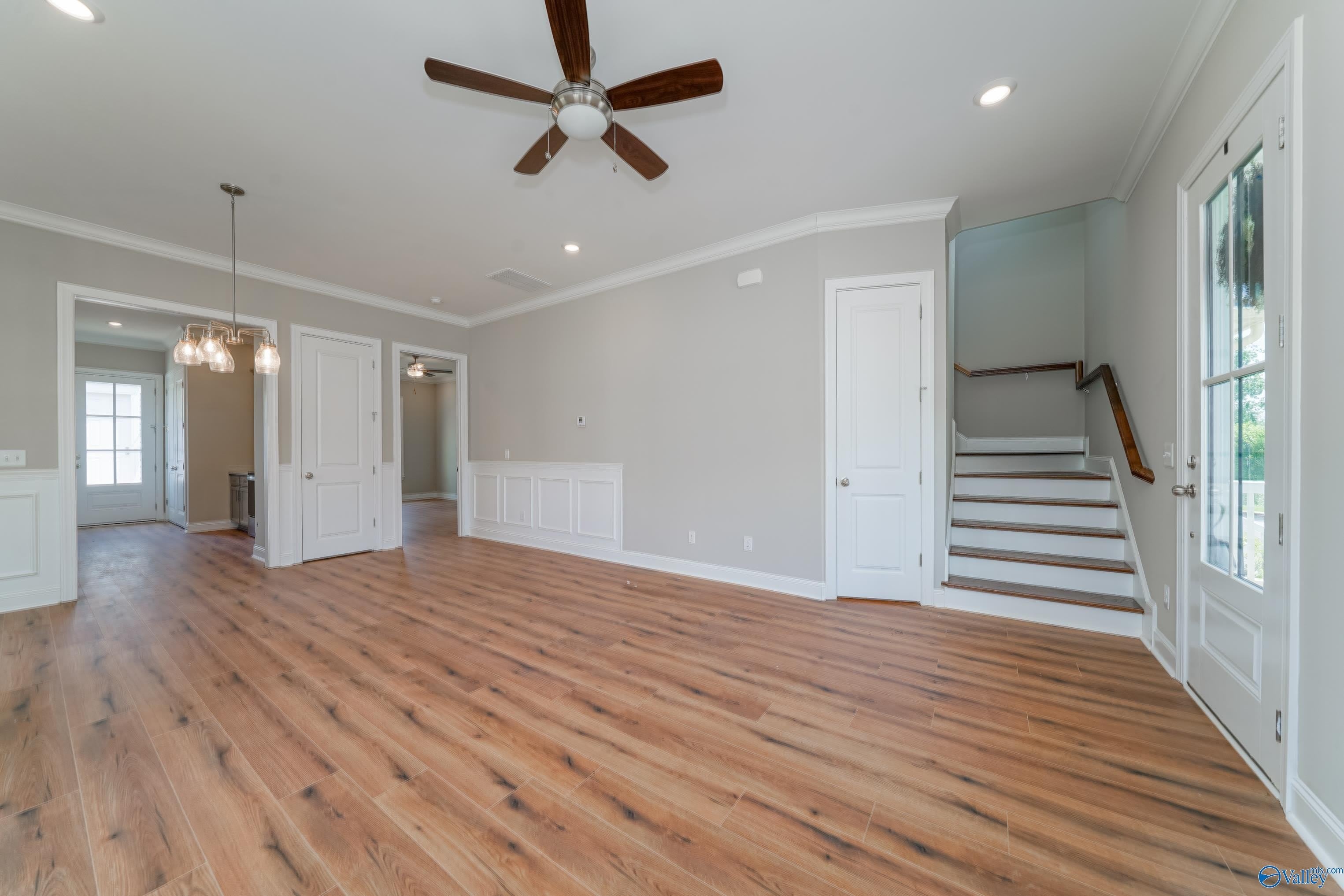 20 Pine Street – photo 3