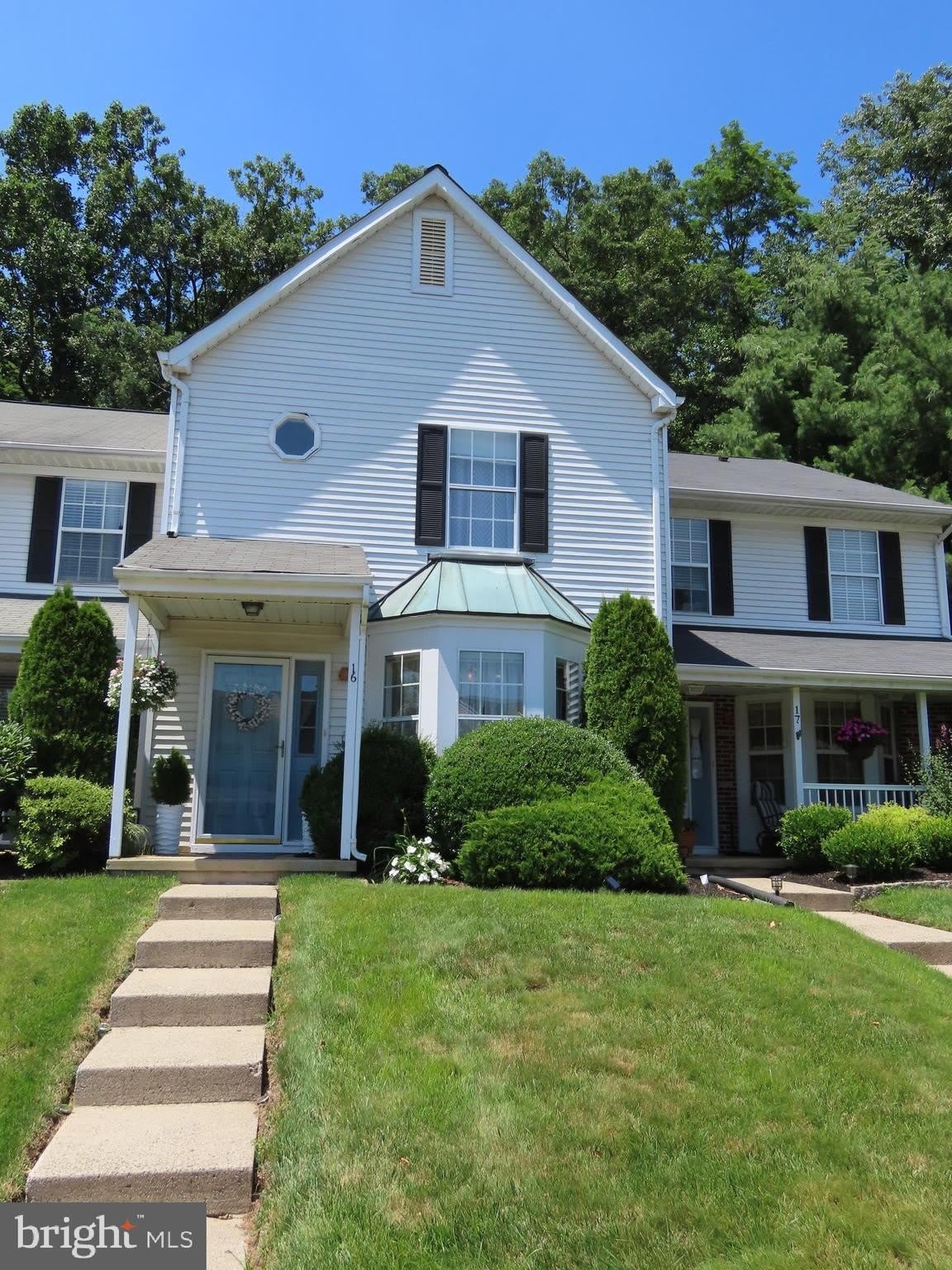 16 Fair Oaks Court – photo 1