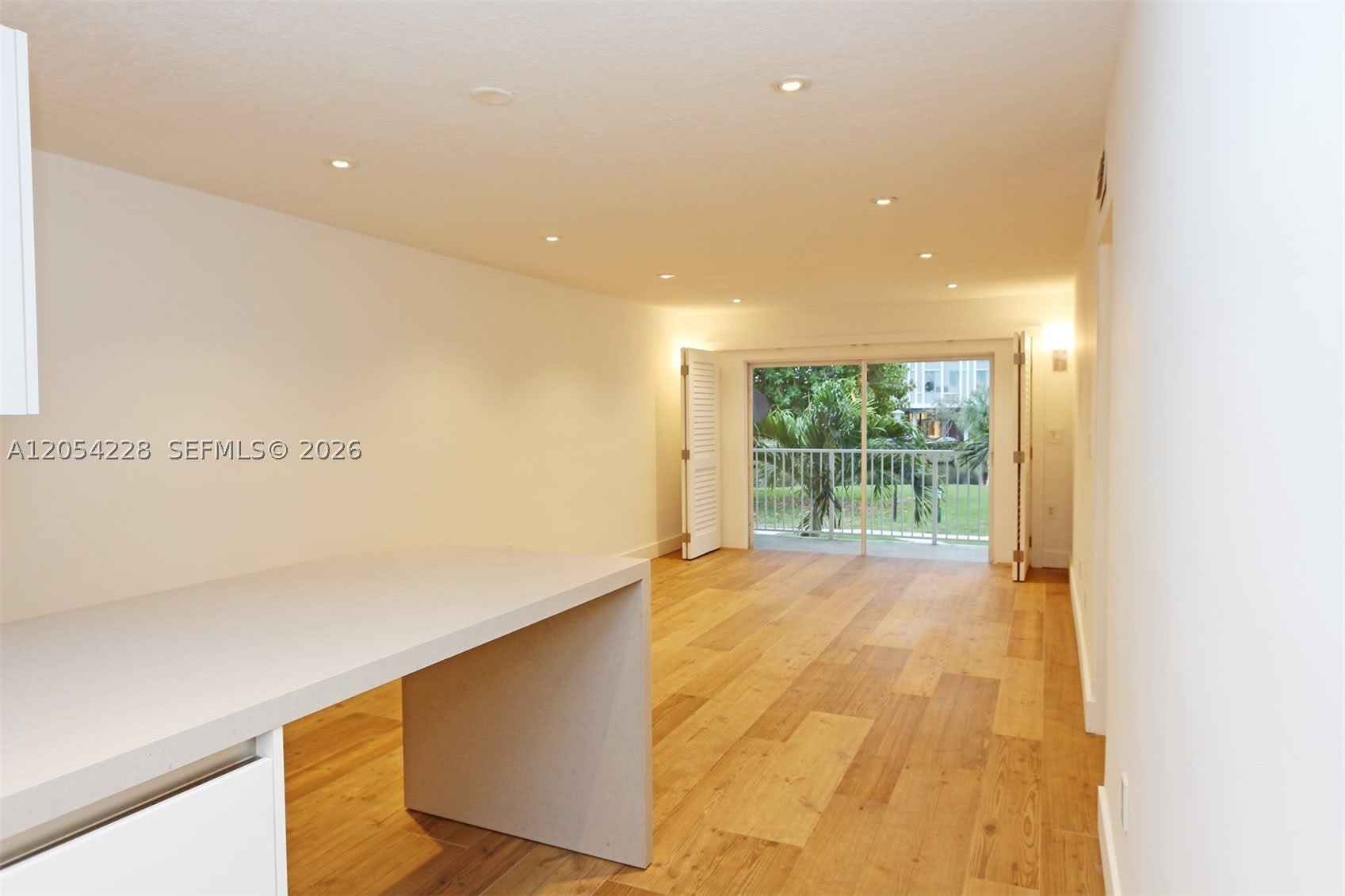 7570 SW 82nd St – photo 4