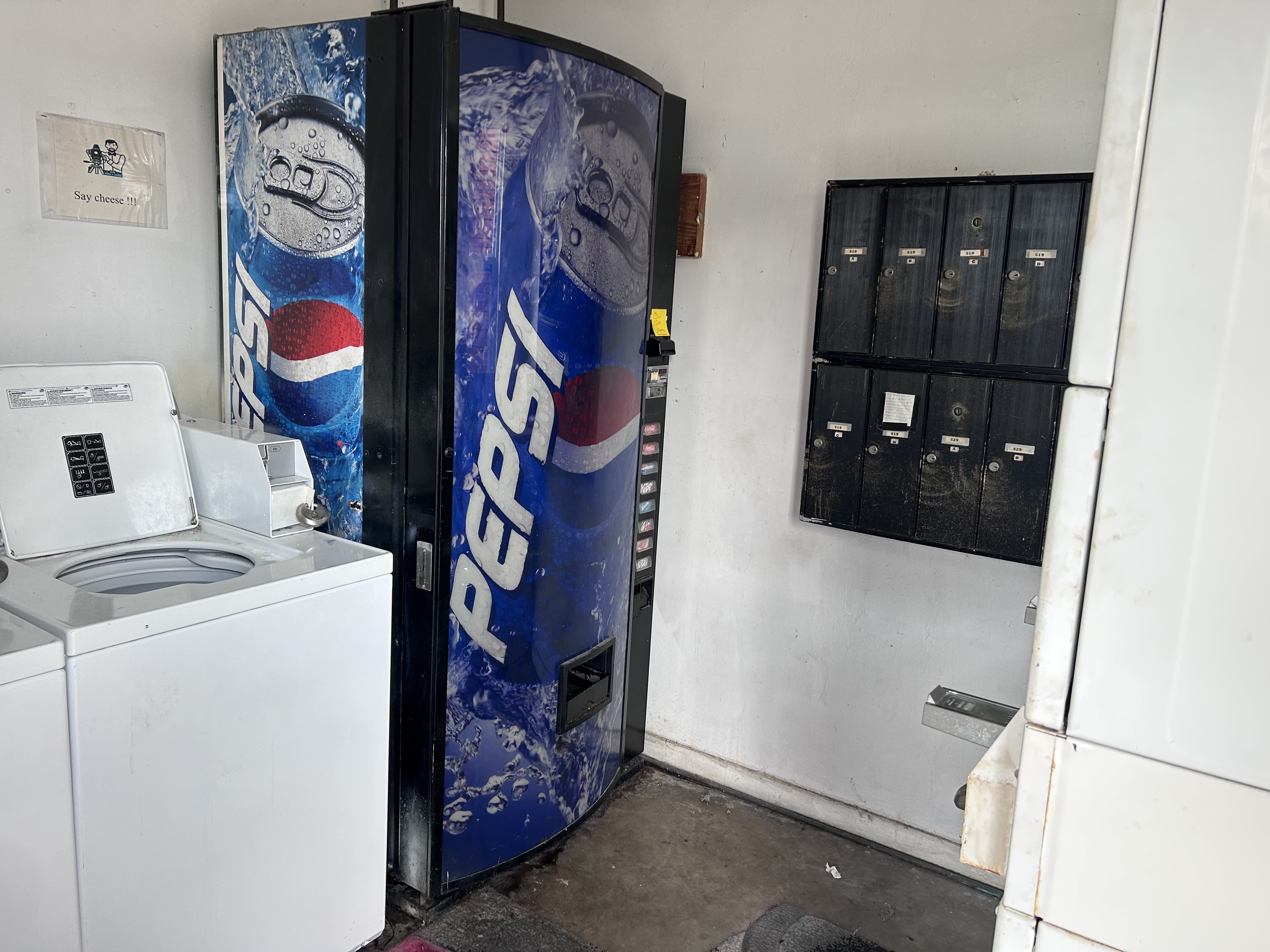 619 Warren St – photo 2