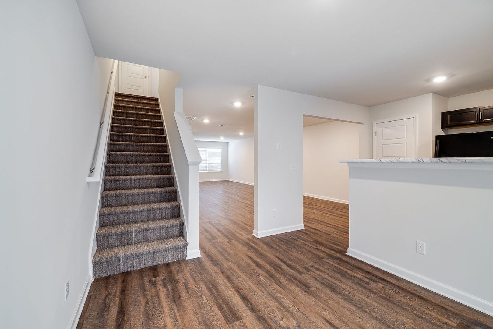 Lovely 3 bedroom and 2 1/2 bath townhome – photo 2