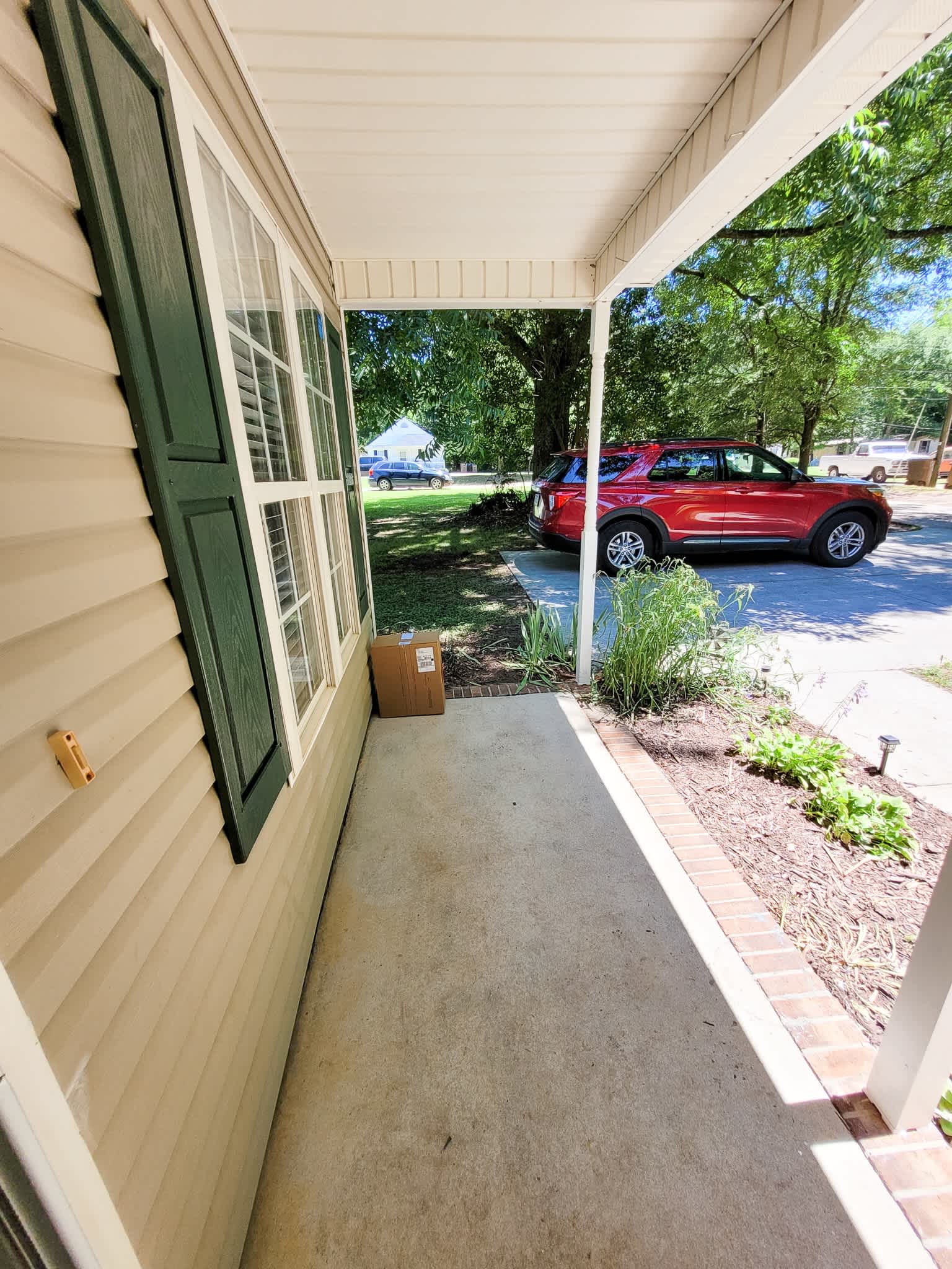 539 N Taylor St – photo 2