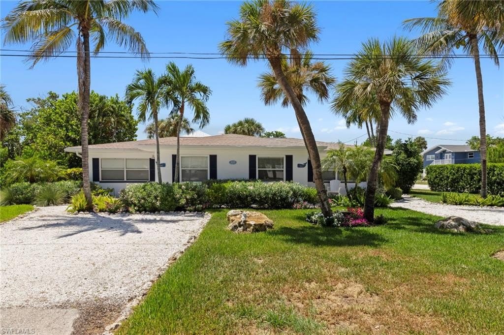 849 Beach Rd lot: 1 – photo 2