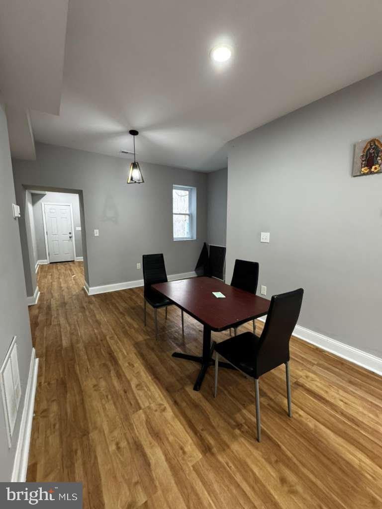 621 DENISON Street – photo 3