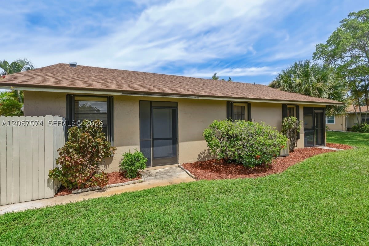206 SE 1st Cir – photo 3