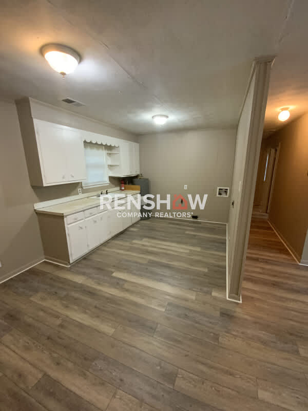 343 Lockard St – photo 5