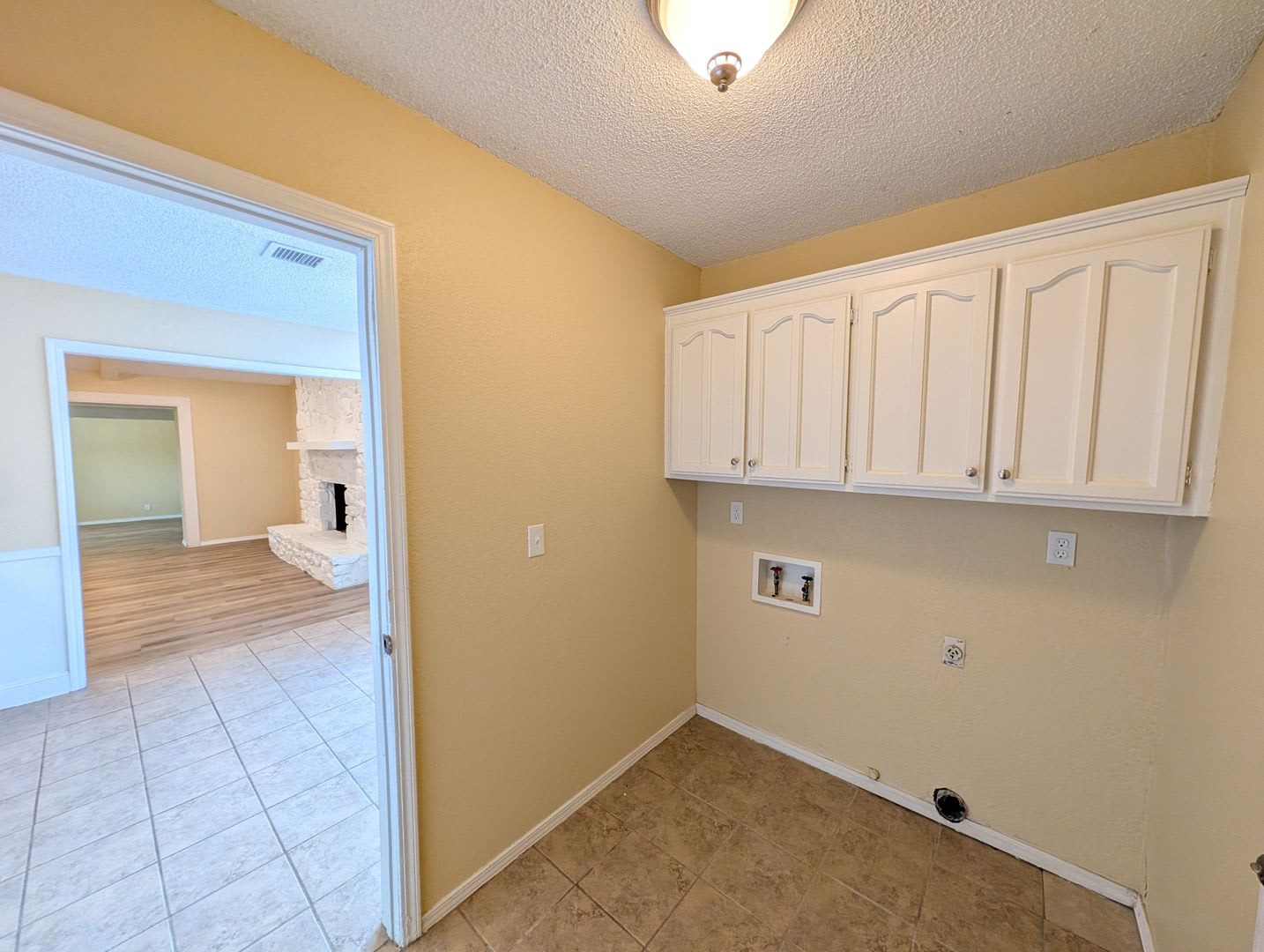 Renovated 4 bedroom in BA schools – photo 4