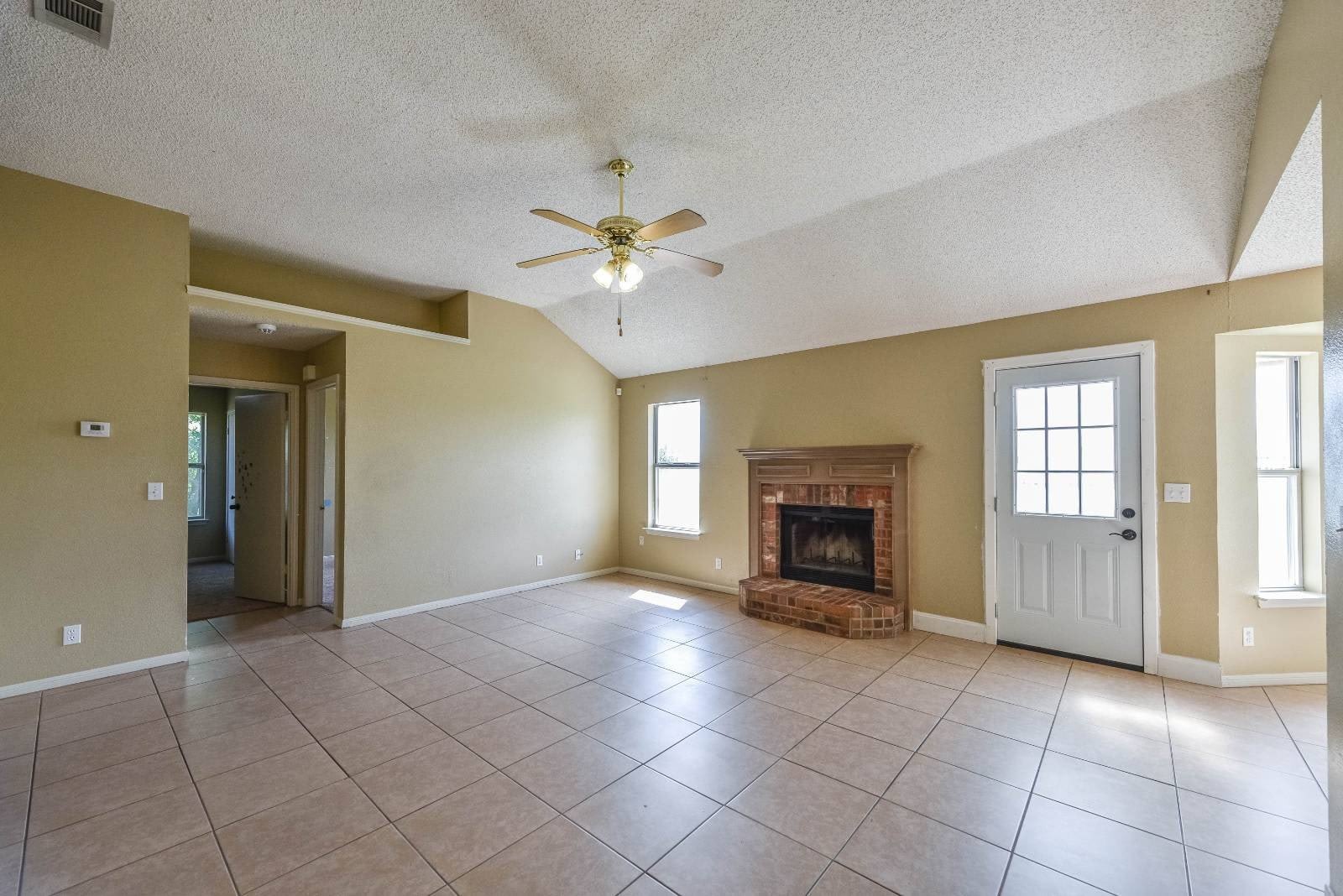 3507 Christie Dr – photo 3
