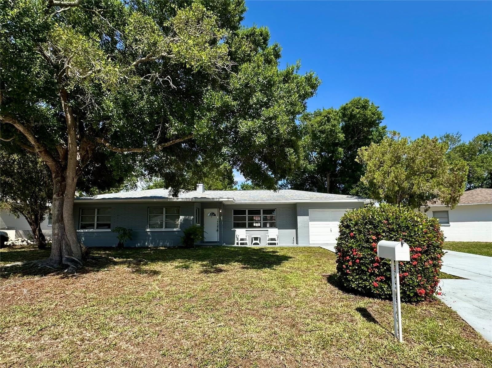 4917 99TH Street N – photo 1