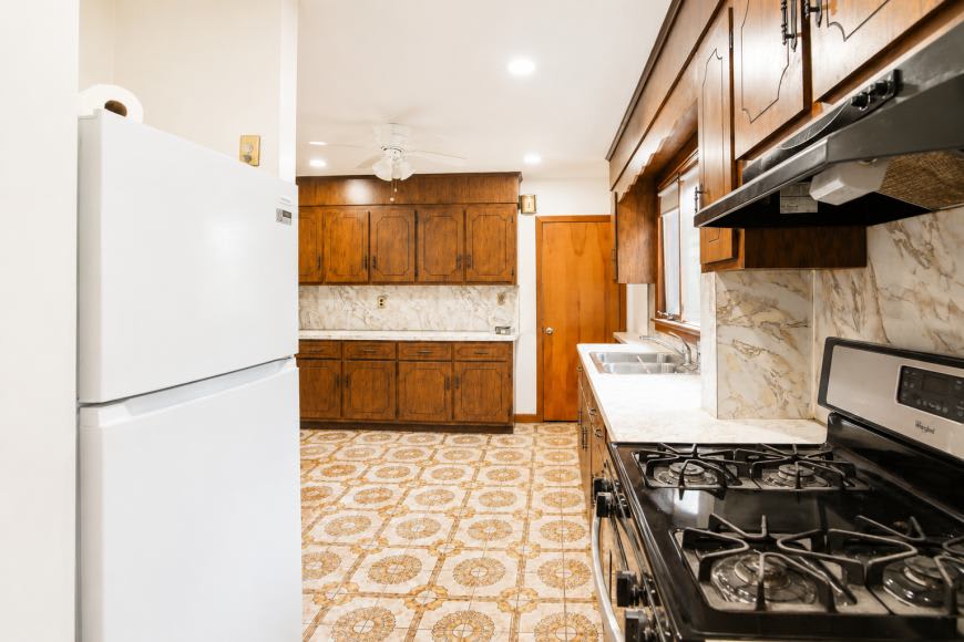 53 Sycamore St. – photo 3