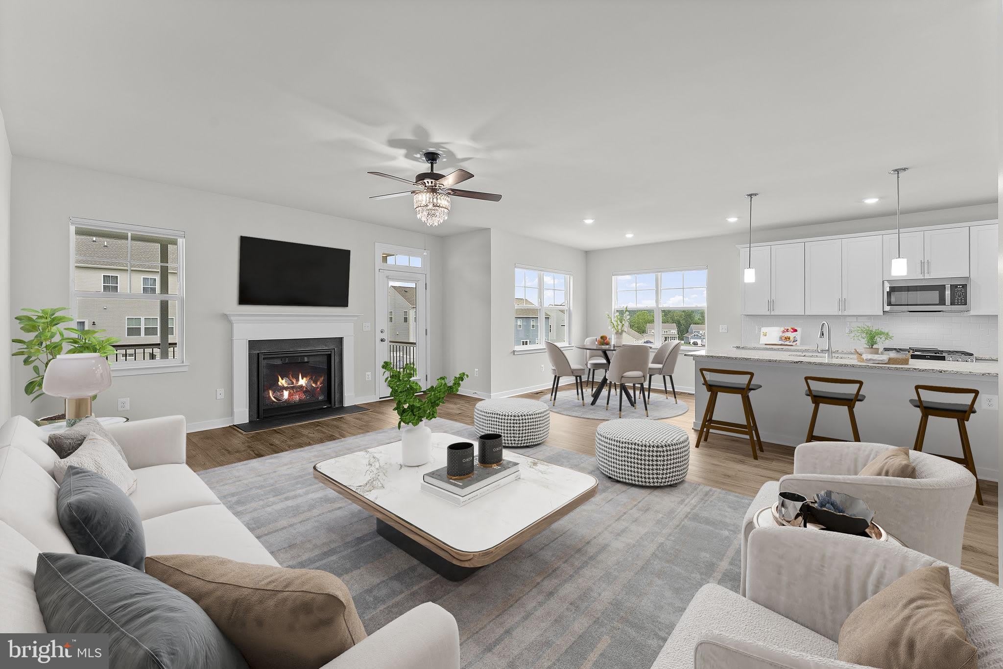 2047 ARMSTRONG Terrace – photo 3