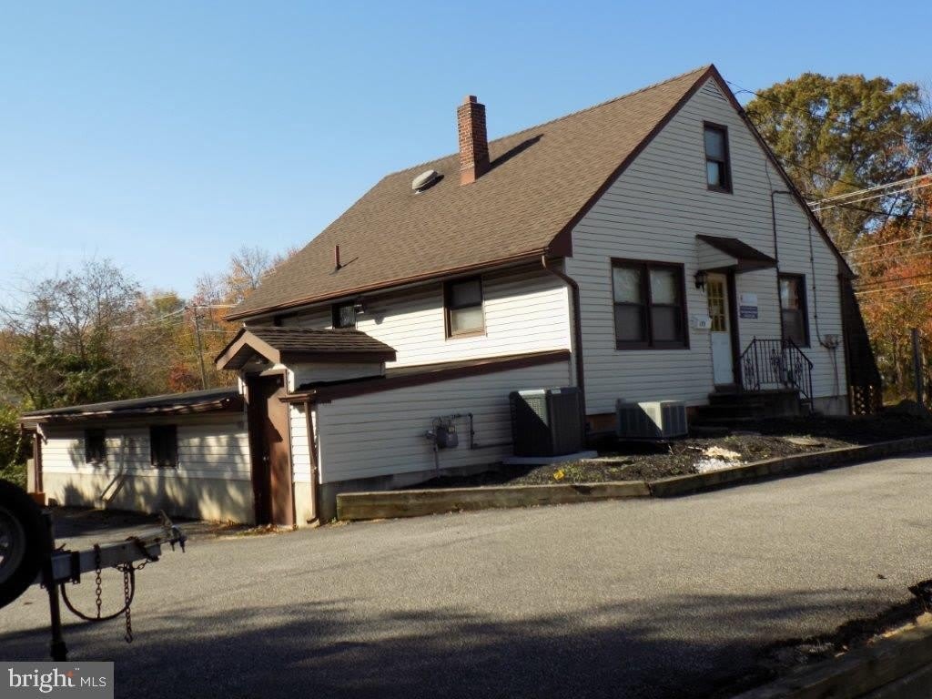 175 WHITE HORSE Road W – photo 5