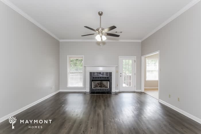8747 Rolling Hills Drive – photo 4
