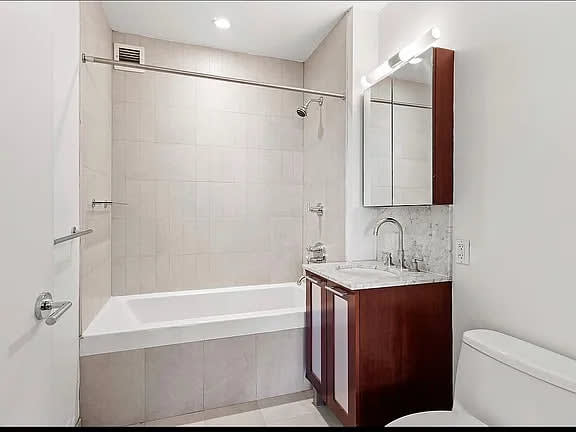 103 Jay St Apt 2 – photo 3