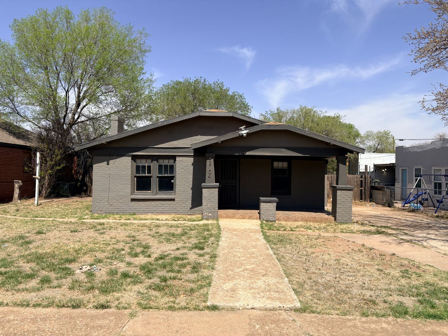 999 For The First Month 4 Bed 2 Bath In Heart Of Lubbock – photo 1