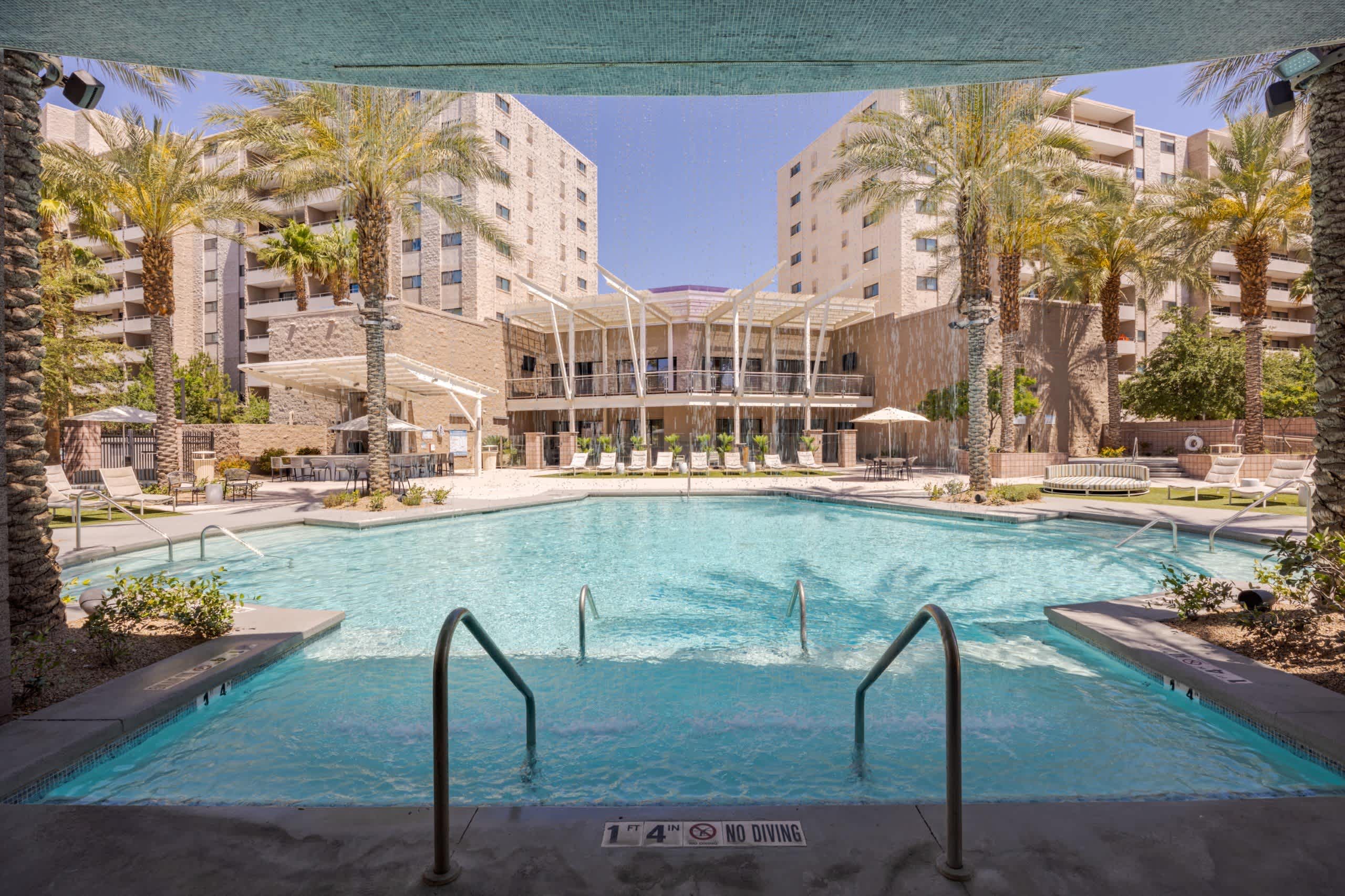 The Rays at Vegas Towers – photo 3