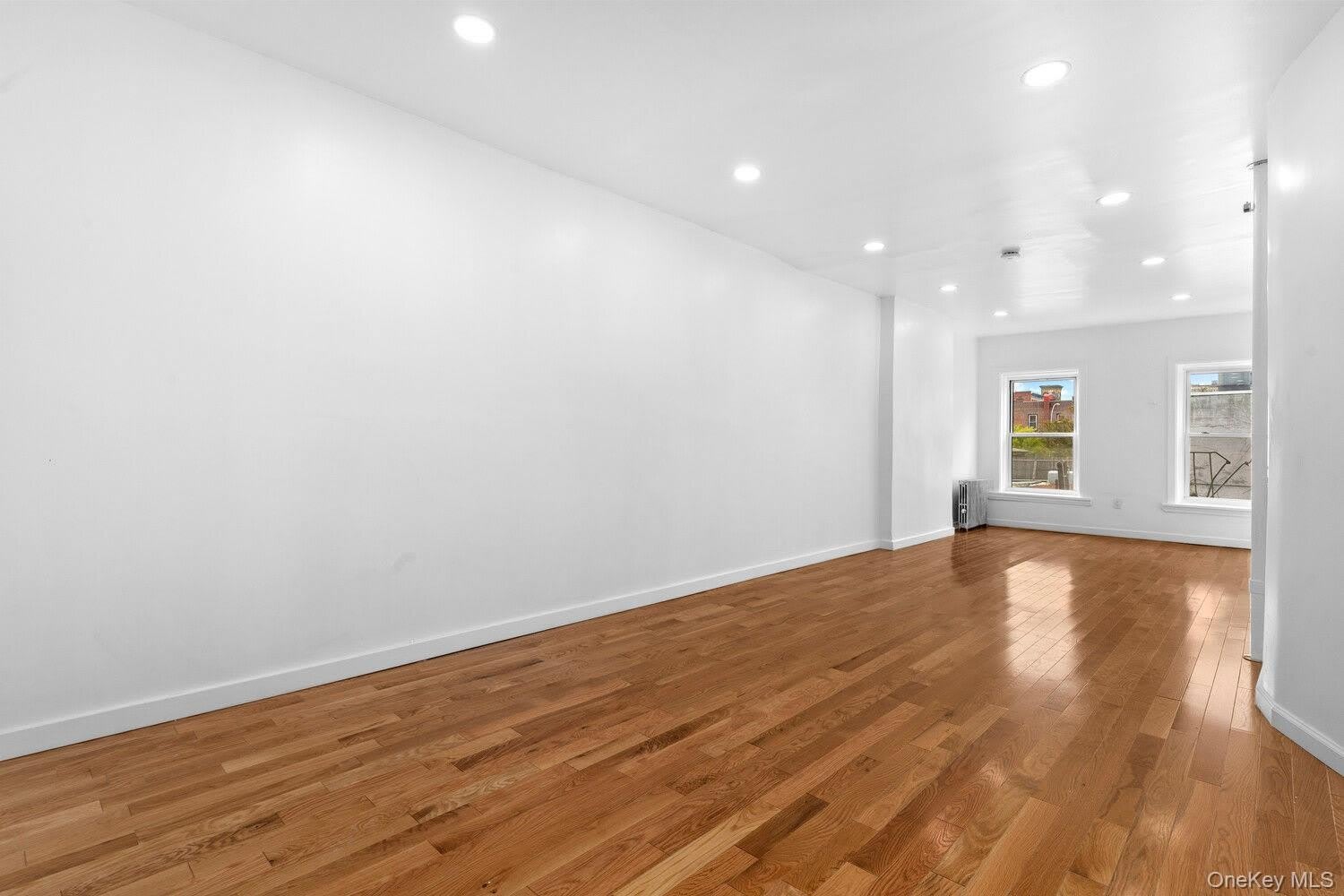 946 PACIFIC Street – photo 2