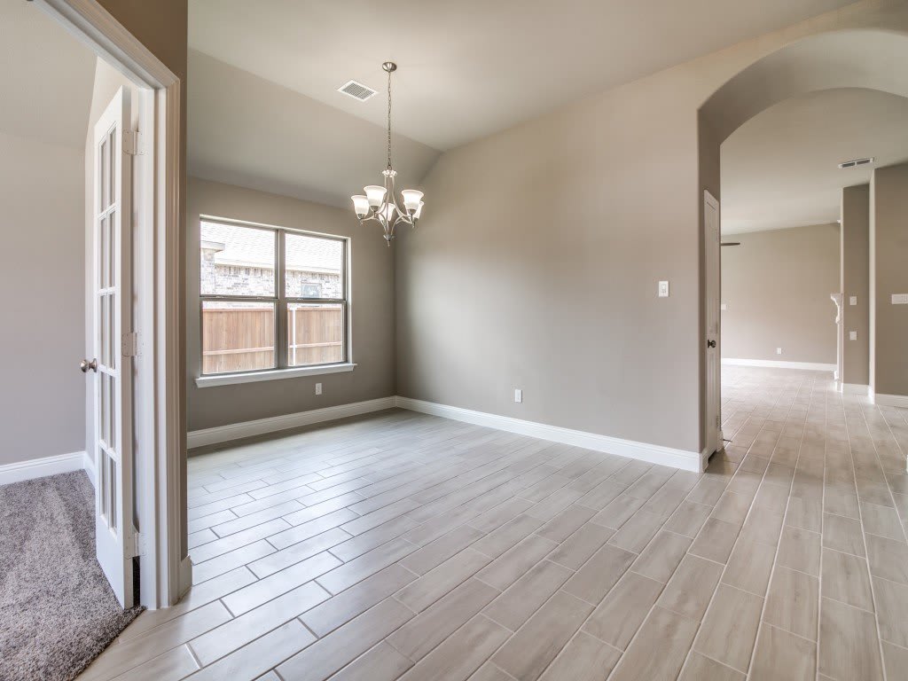 323 Sweetspire Drive – photo 4