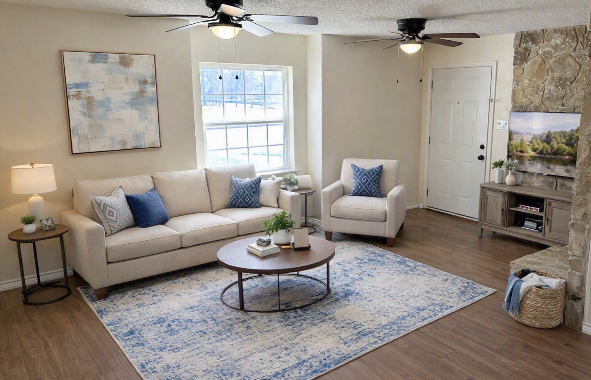 204 E Rucker Street – photo 3