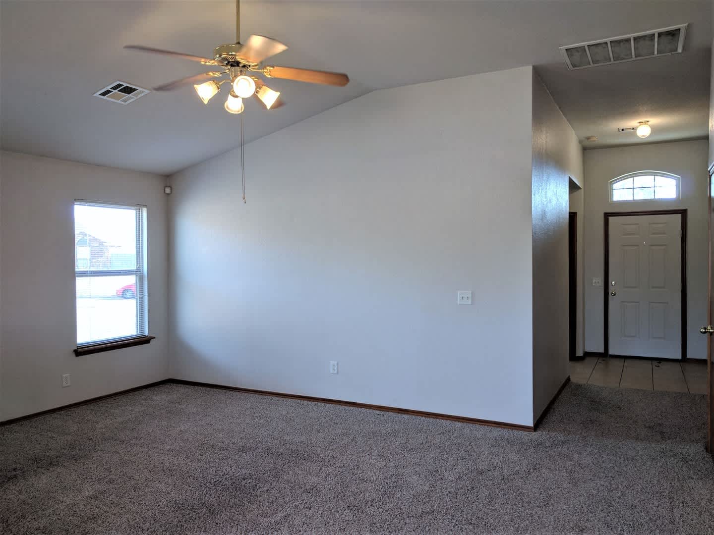 2821 East Lake Dr Norman 3 Bedroom 2 Bath 2 Car Garage – photo 2