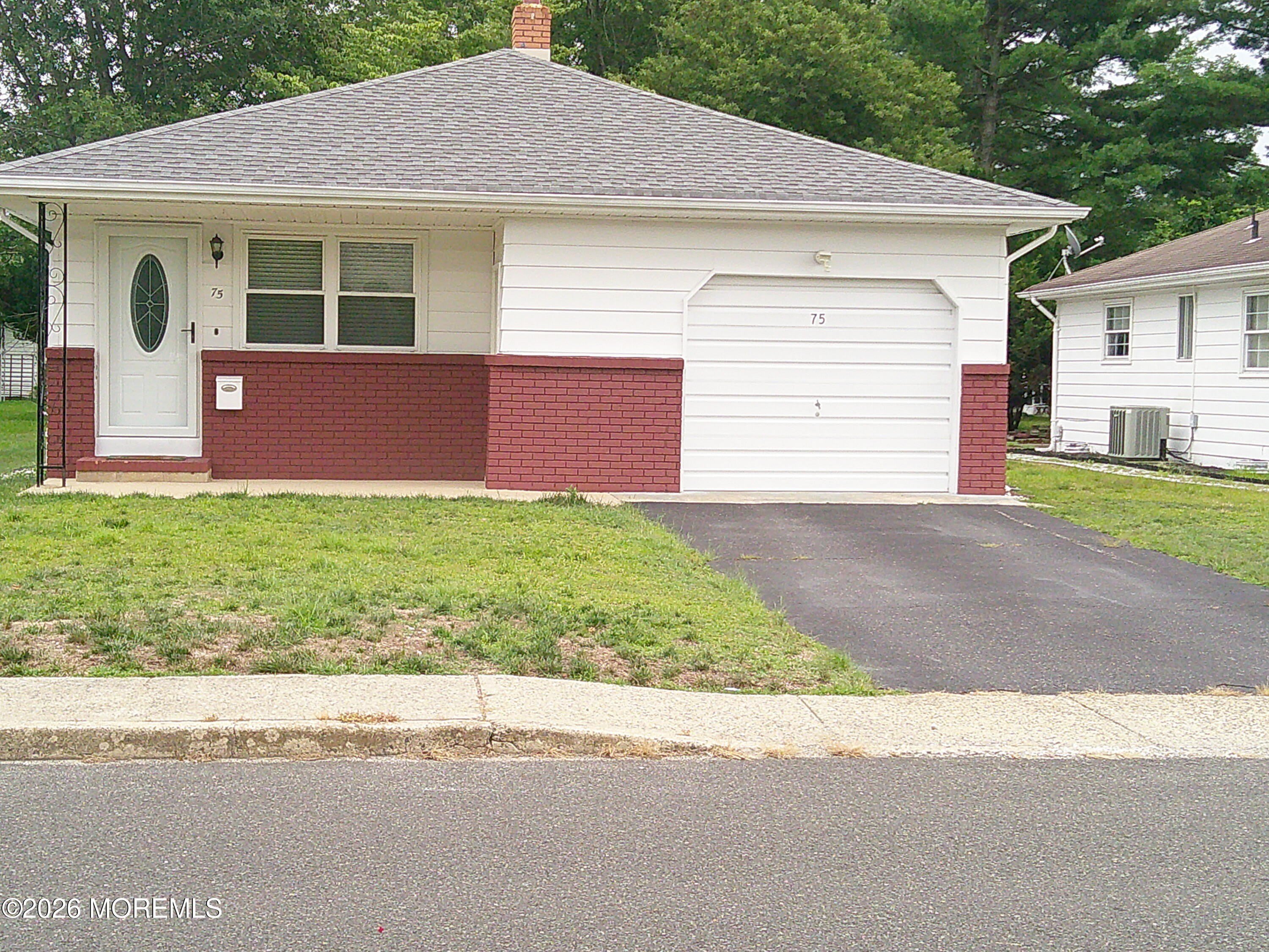 75 Montserrat Street – photo 1