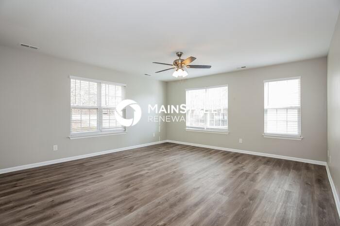 1135 Larkspur Lane – photo 2