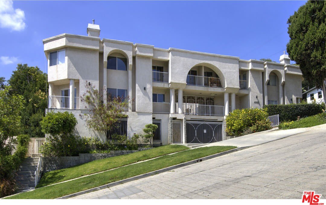 4003 Sunset Dr – photo 1