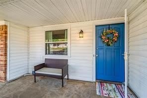 204 Ross Avenue – photo 2