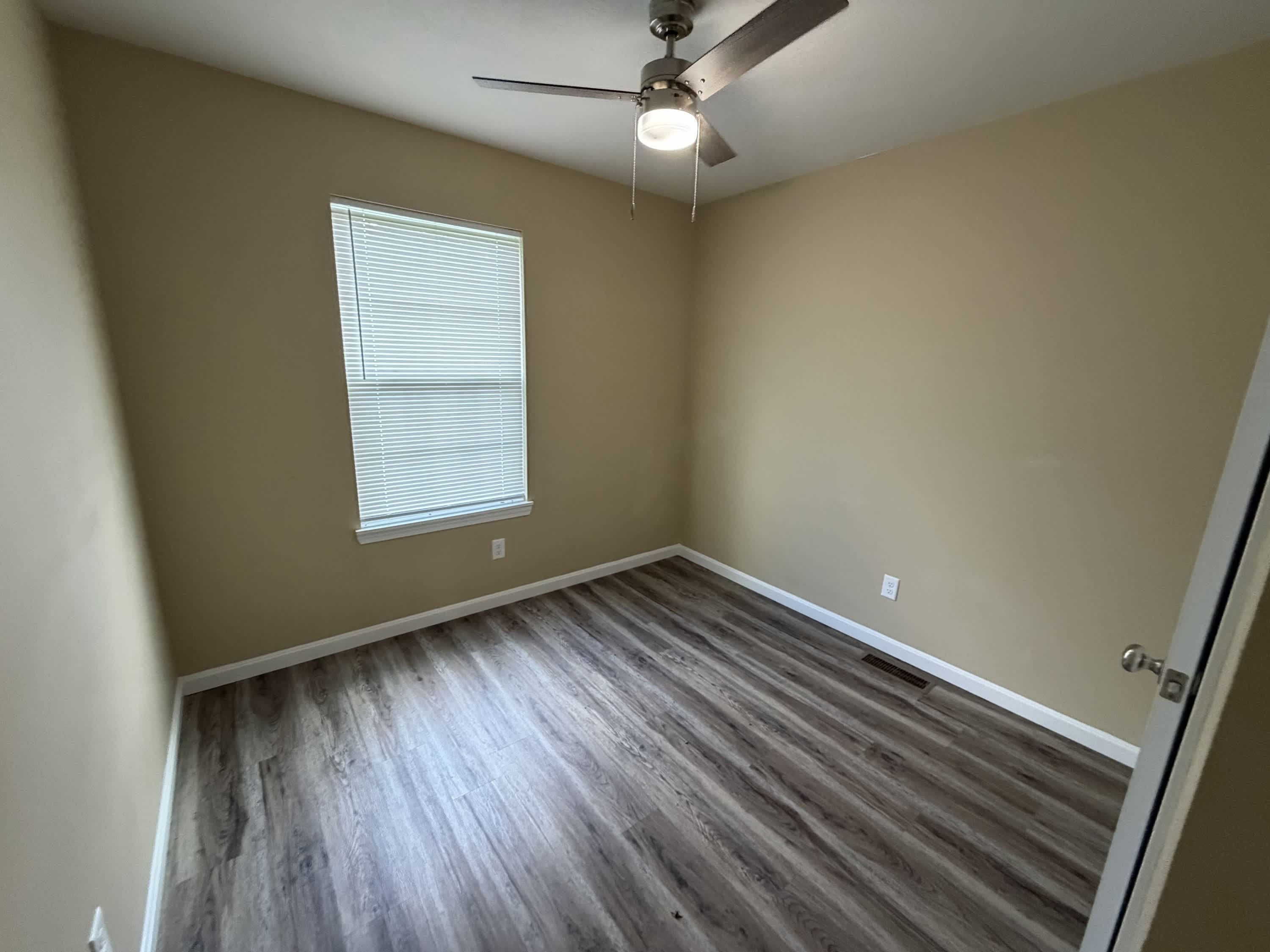285 Pineview Drive – photo 4