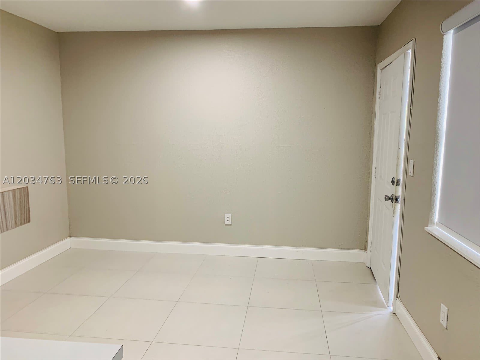1265 SW 6th St – photo 3