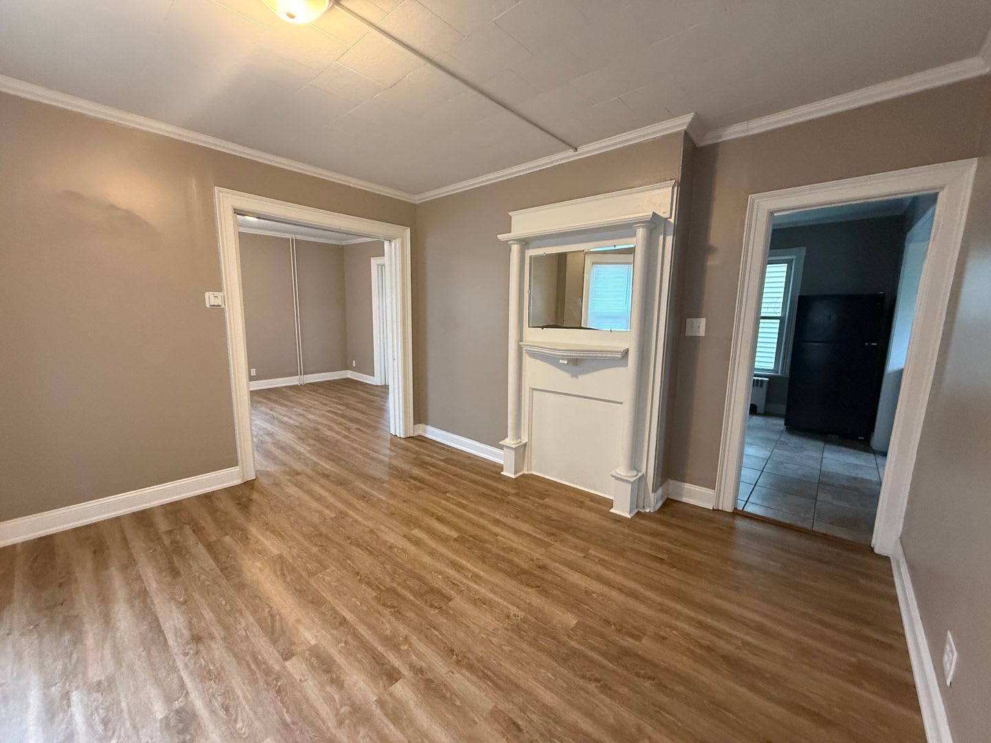 Charming 4‑Bedroom Single‑Family Home – photo 5