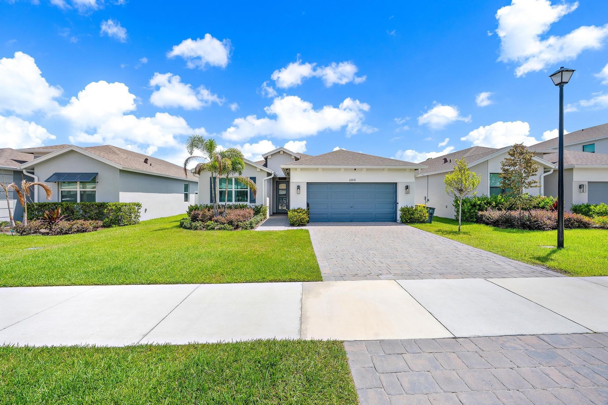 6841 Se Pk Trce Drive – photo 2