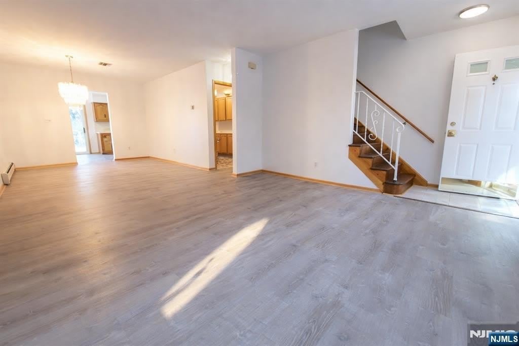 81 Church Street – photo 4