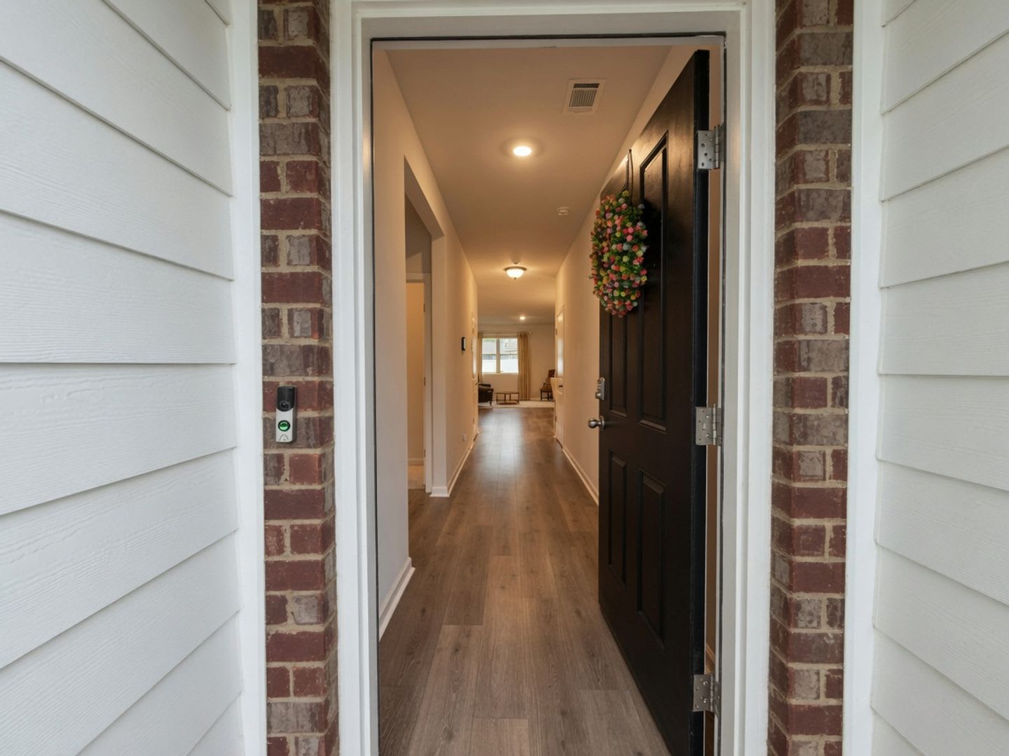156 Olivia Cir – photo 2