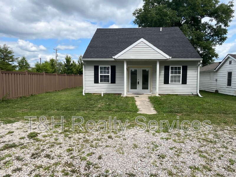 3008 North Pauline Avenue – photo 1