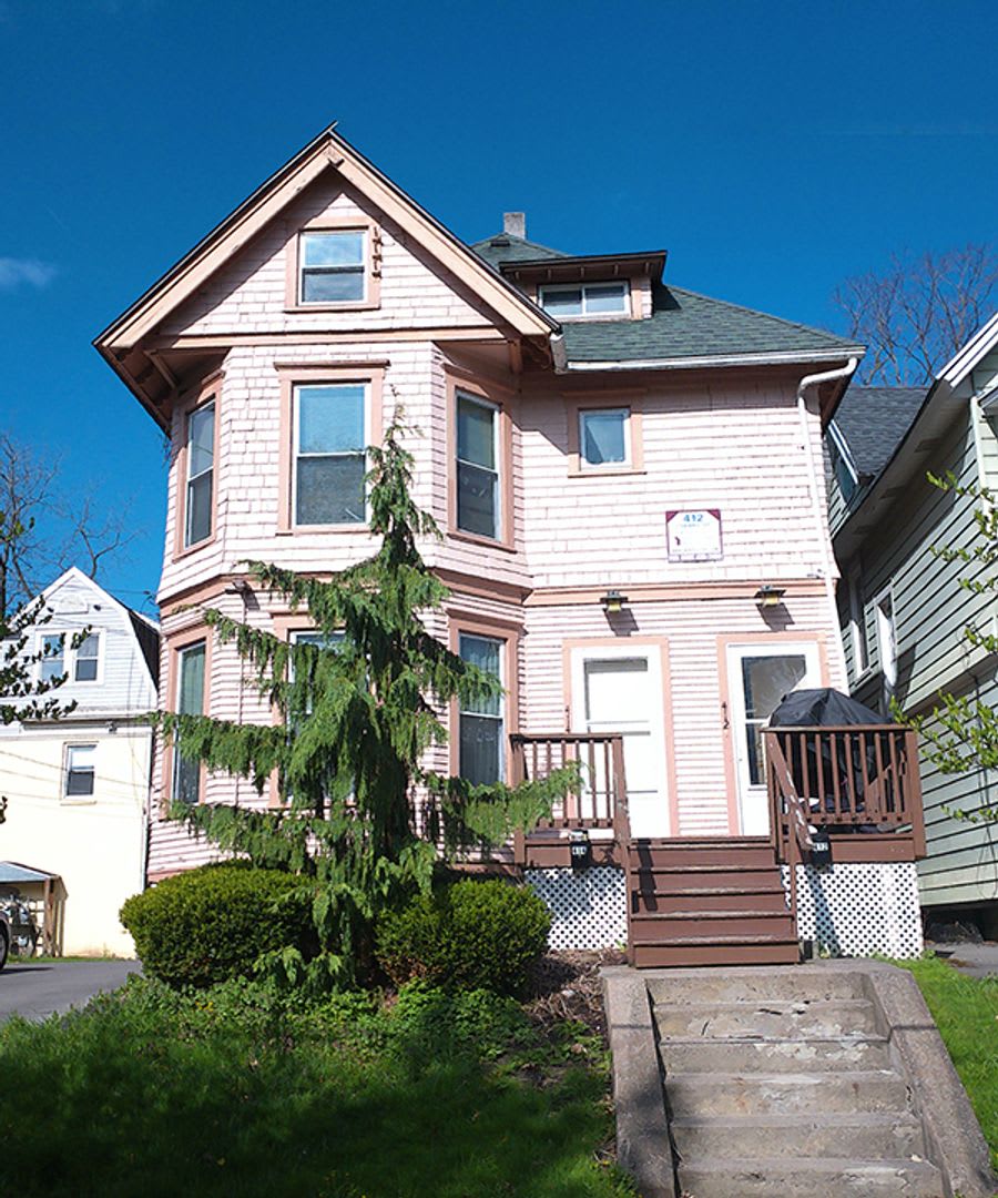 414 Cherry – photo 1