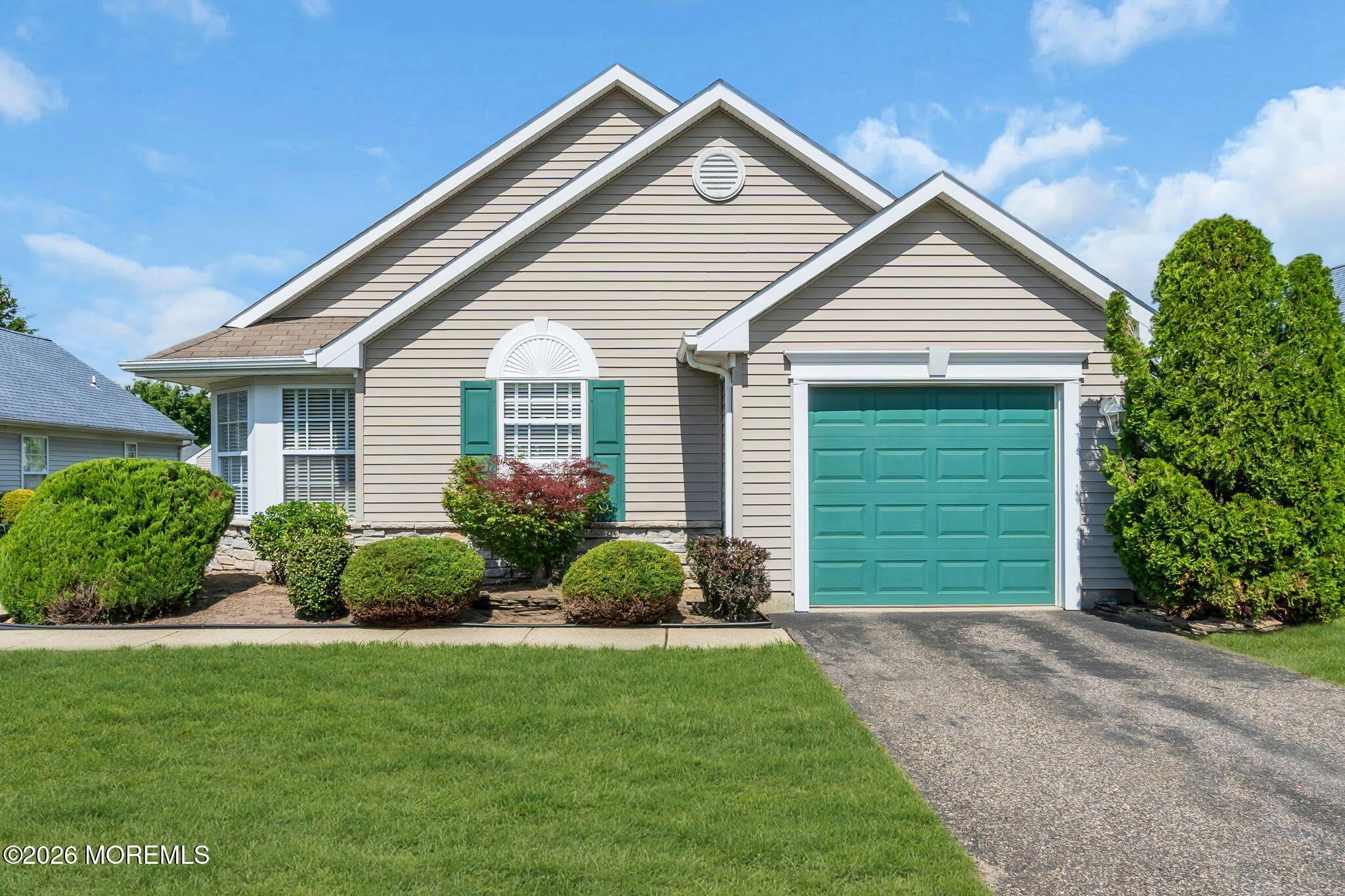 3178 Dillon Lane – photo 1